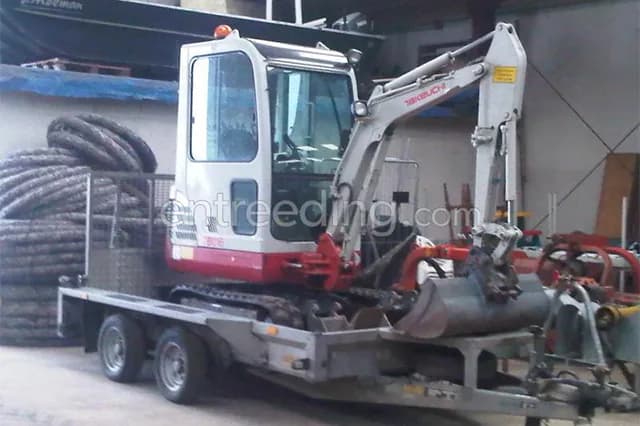 Minigraver Takeuchi TB016